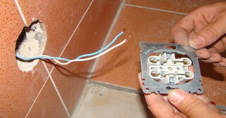 Замена розеток в Клинцах в октябре