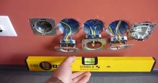 Установка розеток в Клинцах в октябре
