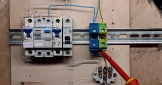 Установка устройства защитного отключения в Клинцах в октябре