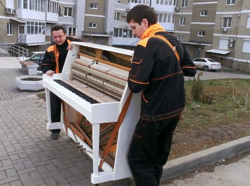 Перевозка пианино и рояля в Клинцах — цена от 832 руб., грузчики, упаковка — Мастер24